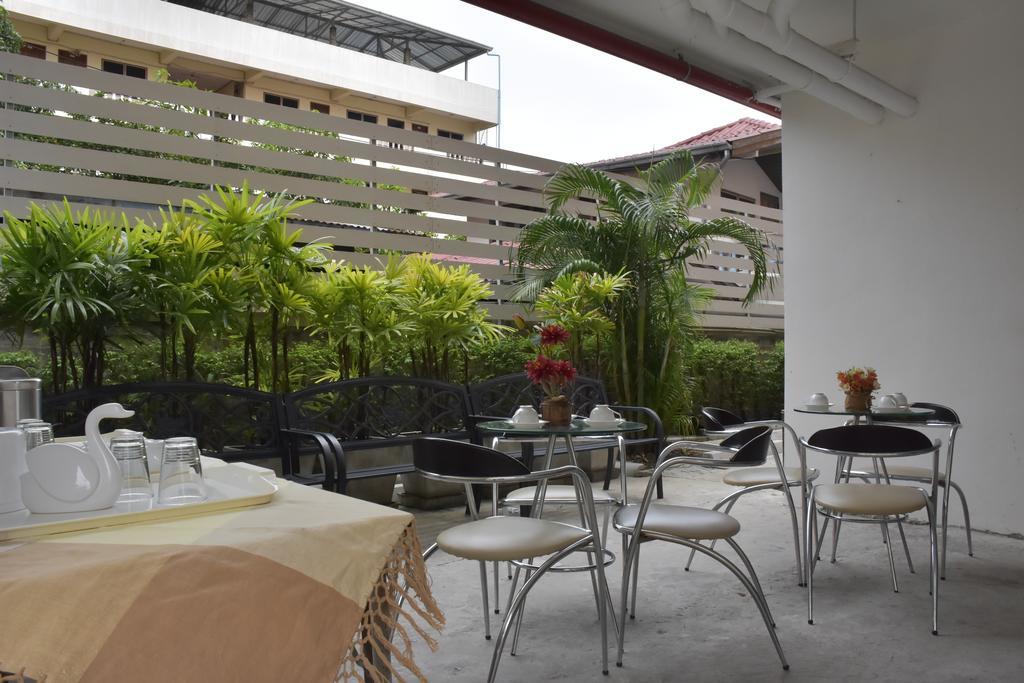 Nrv Place Apart Hotel 曼谷 外观 照片