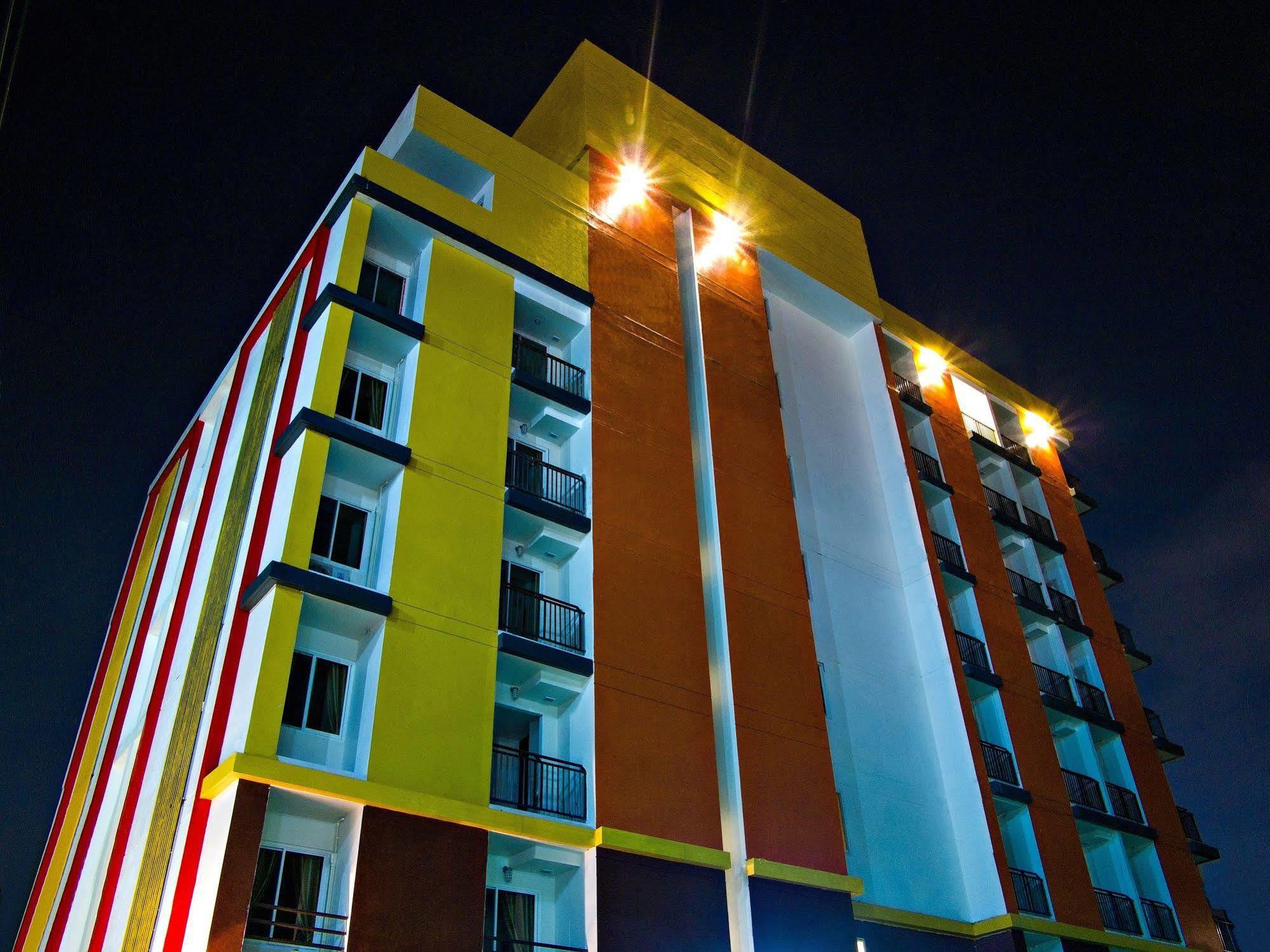 Nrv Place Apart Hotel 曼谷 外观 照片